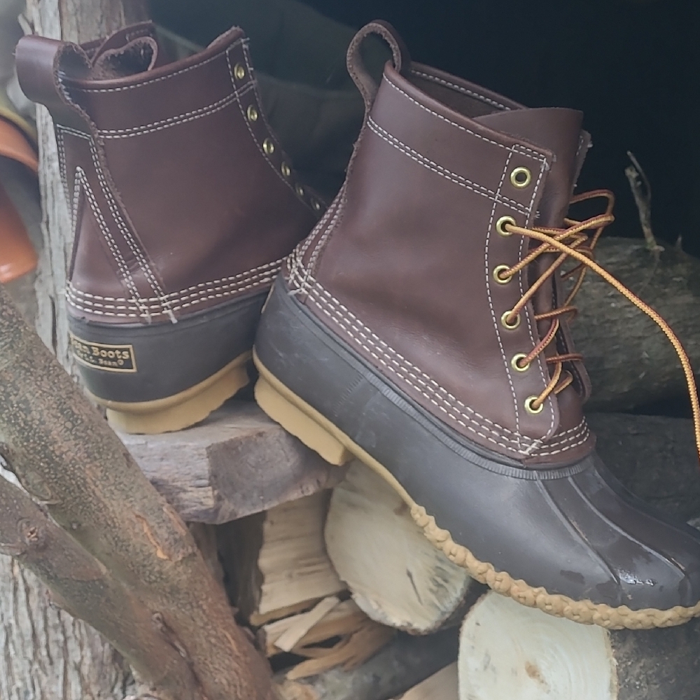 L.L. Bean Men's Dark Brown and Black Rain Boots